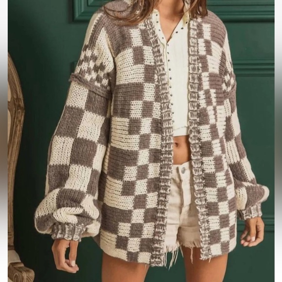 BiBi Taupe and Ivory Checkered Cardigan - Picture 1 of 12